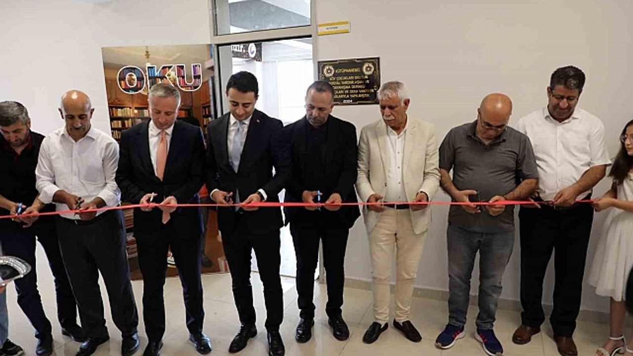 Ağrı''da TOBB Mesleki ve Teknik Anadolu Lisesine modern kütüphane kazandırıldı