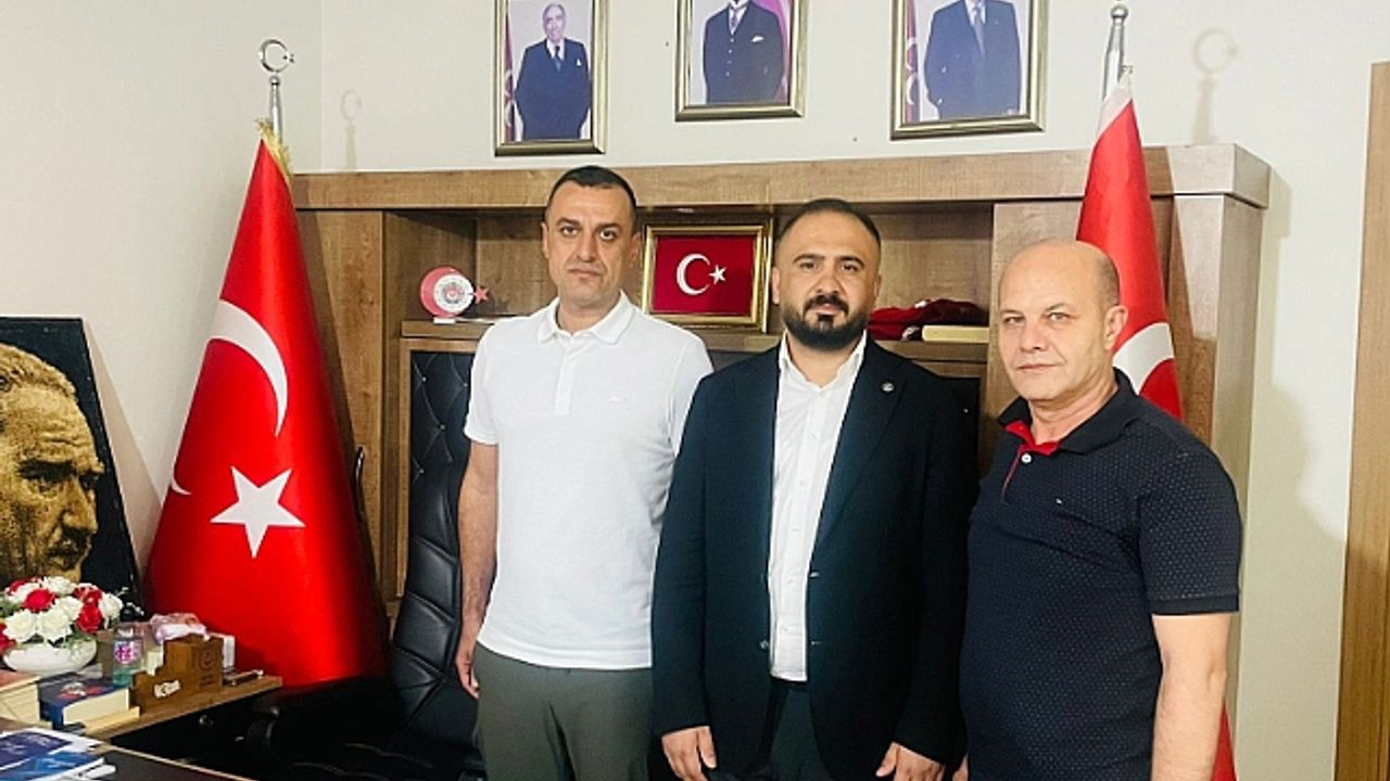 İş İnsanı Metehan Göleli''den MHP ve Ülkü Ocaklarına Ziyaret