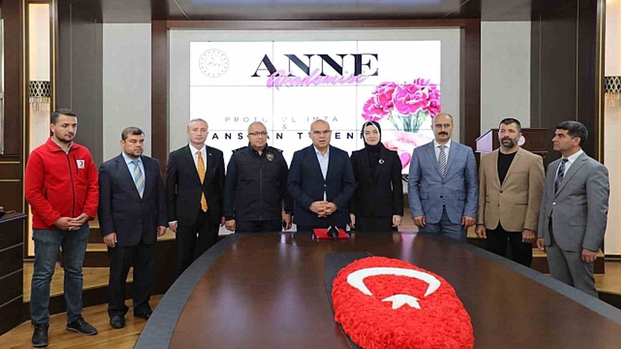 Ağrı''da Anne Akademisi Projesi protokol imza töreni ve proje tanıtımı gerçekleştirildi
