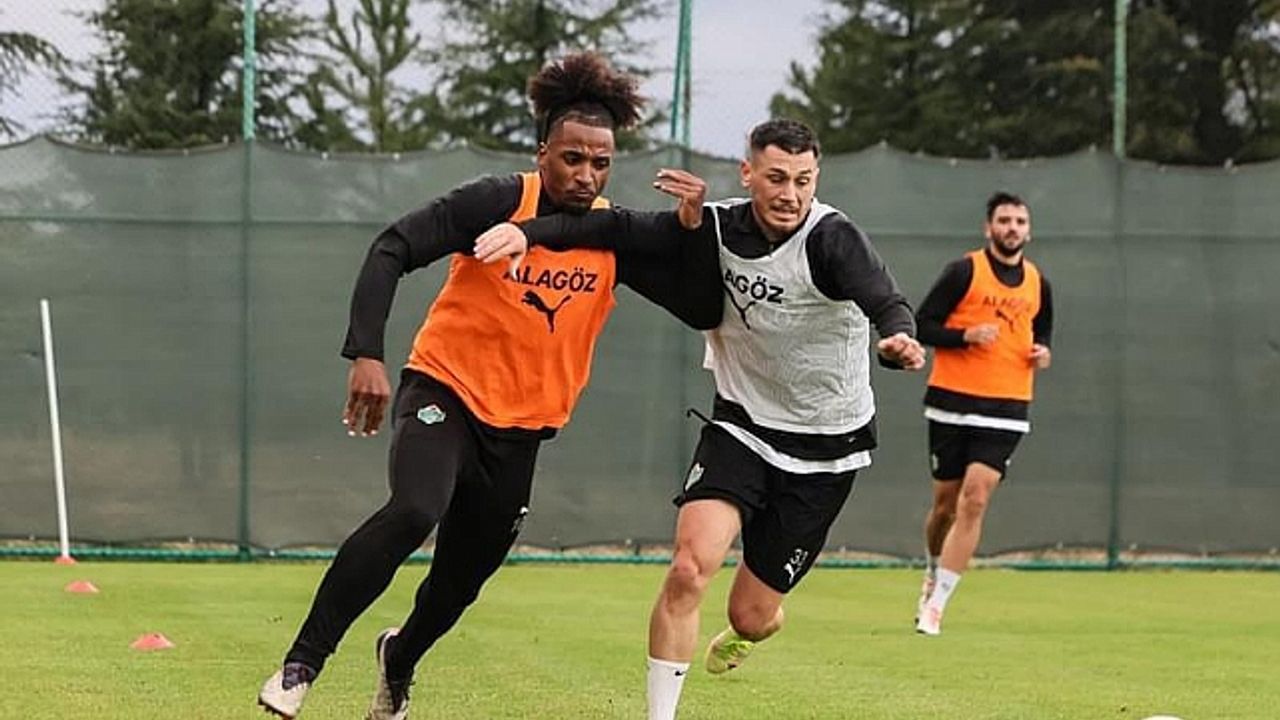 Alagöz Holding Iğdır FK, Ahlatcı Çorum FK Maçına Hazırlanıyor
