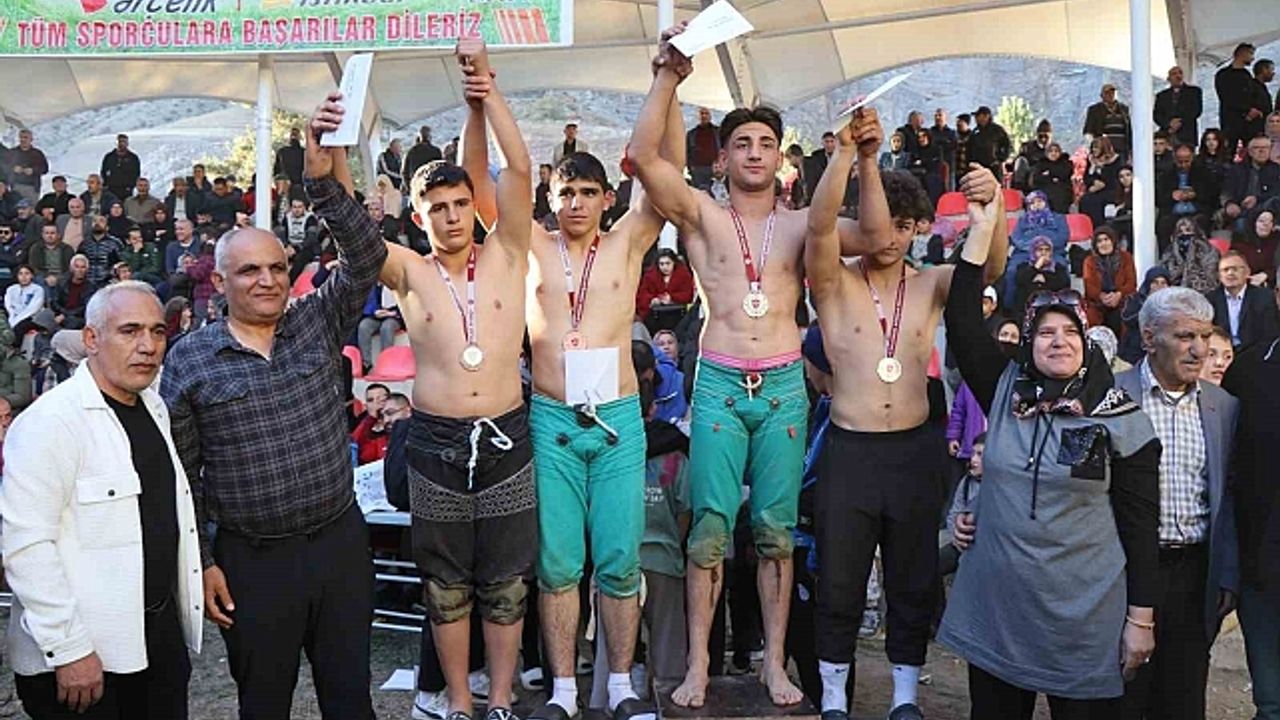 Oltu''da yeni bir Hüseyin Gürsoy yetişiyor