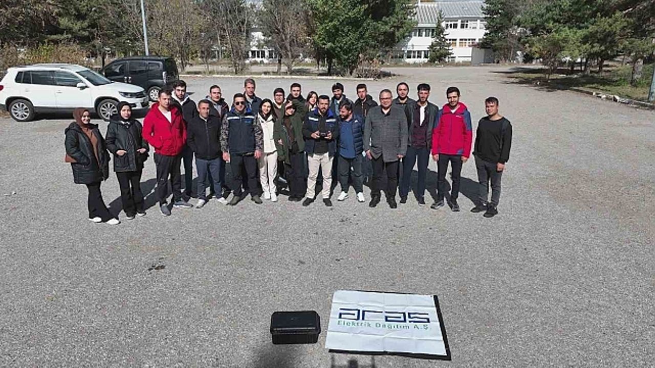Aras Elektrik''ten üniversite öğrencilerine drone eğitimi