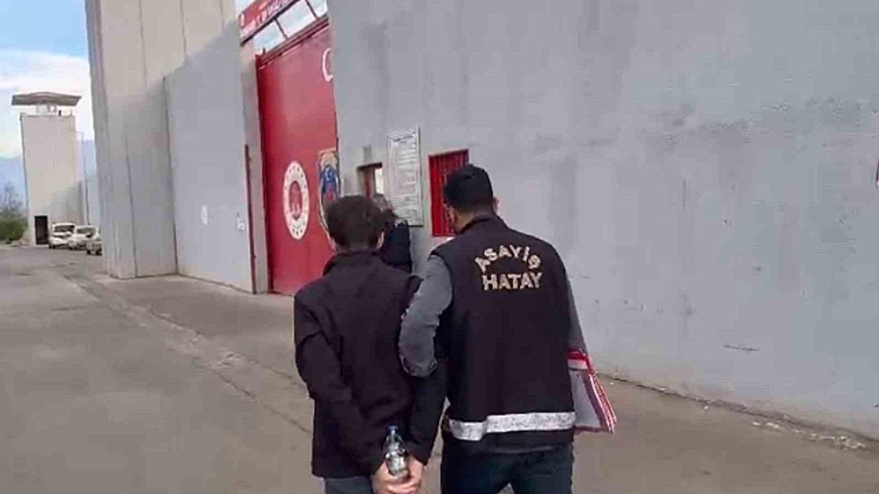 Arsuz''da 7 yıl 2 ay kesinleşmiş hapis cezasıyla aranan şahıs yakalandı