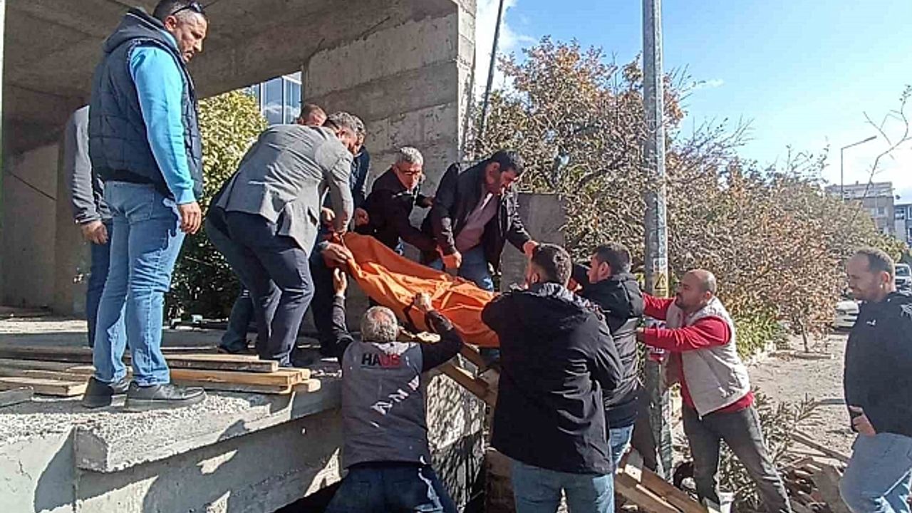 Balıkesir''de inşaatta şüpheli ölüm