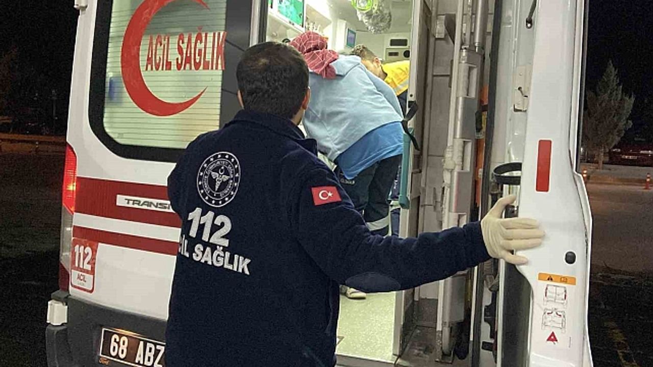 Camdan battaniye çırparken 2. kattan düşen kadın ağır yaralandı