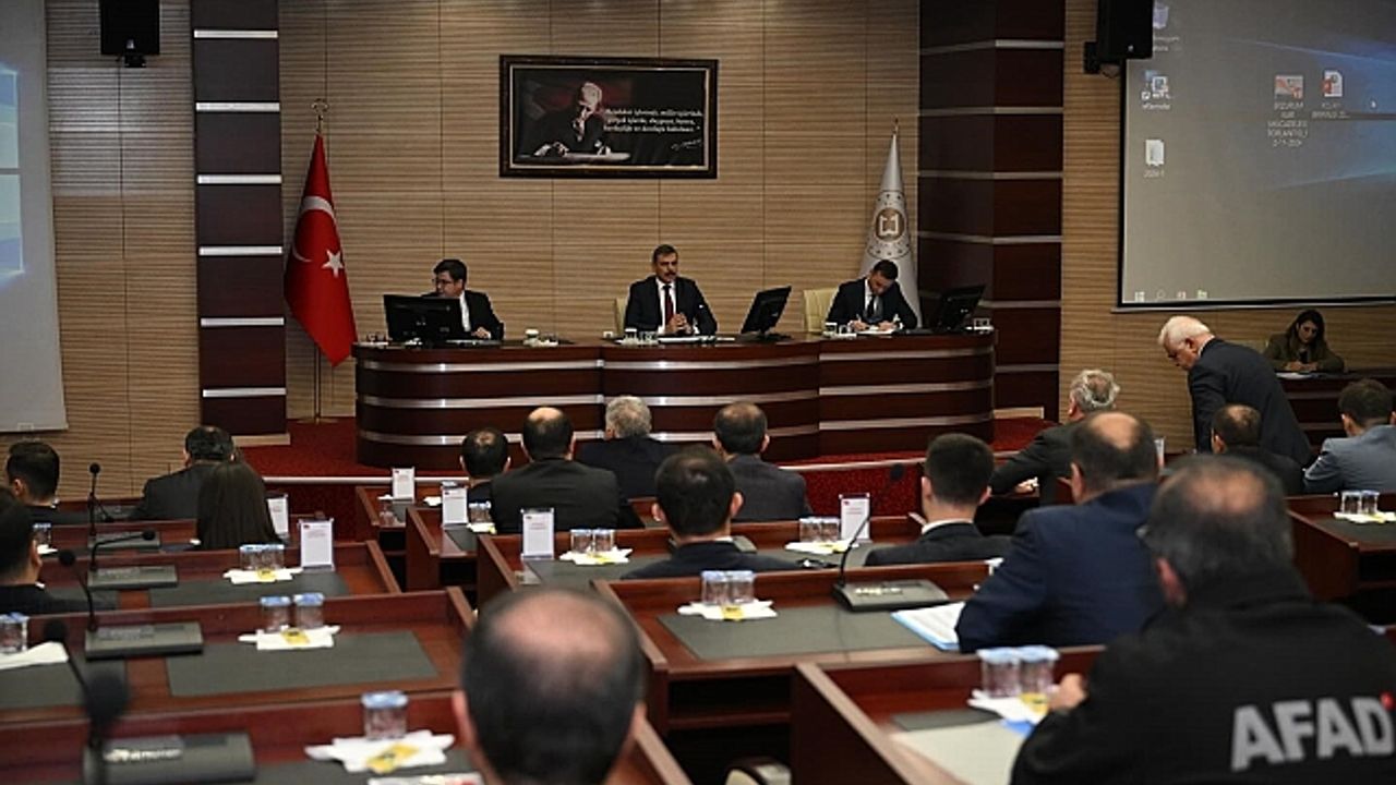 Erzurum''da kış tedbirleri için toplandılar