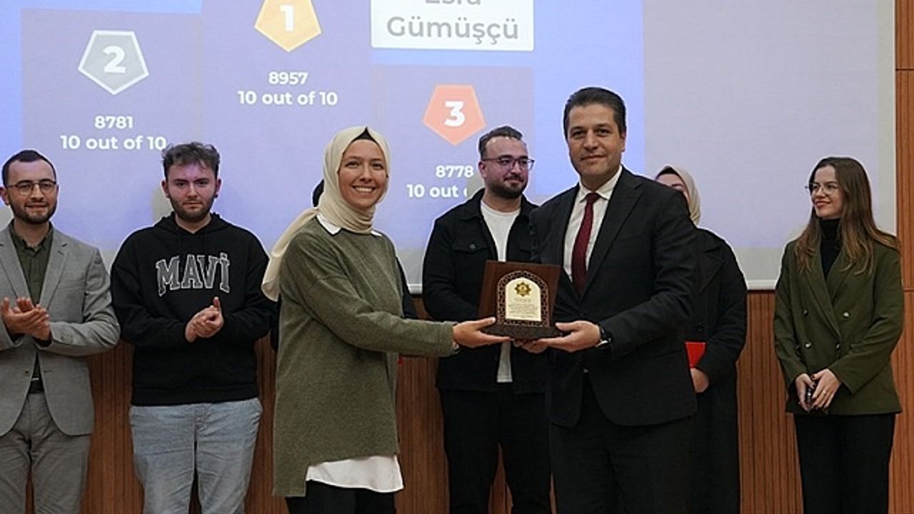 ETÜ''lü öğrenciler THY insan kaynakları ekibi ile buluştu
