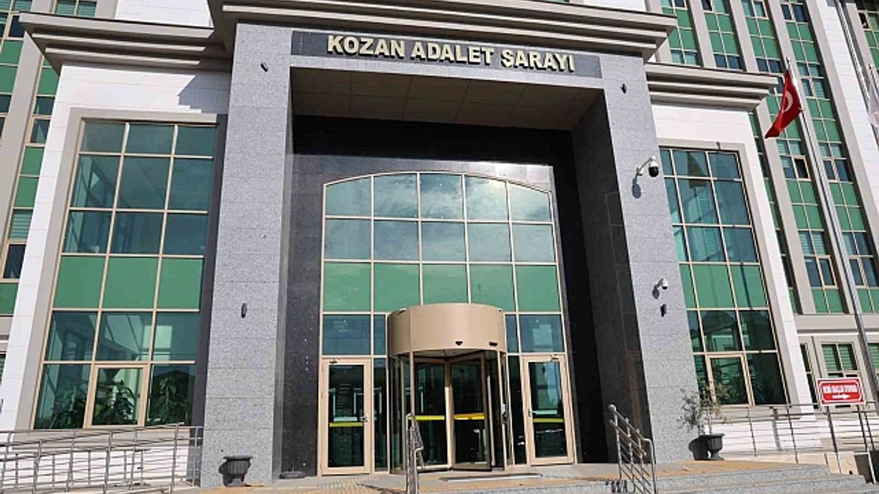 Adana''da polisin durdurduğu otomobilden uyuşturucu çıktı