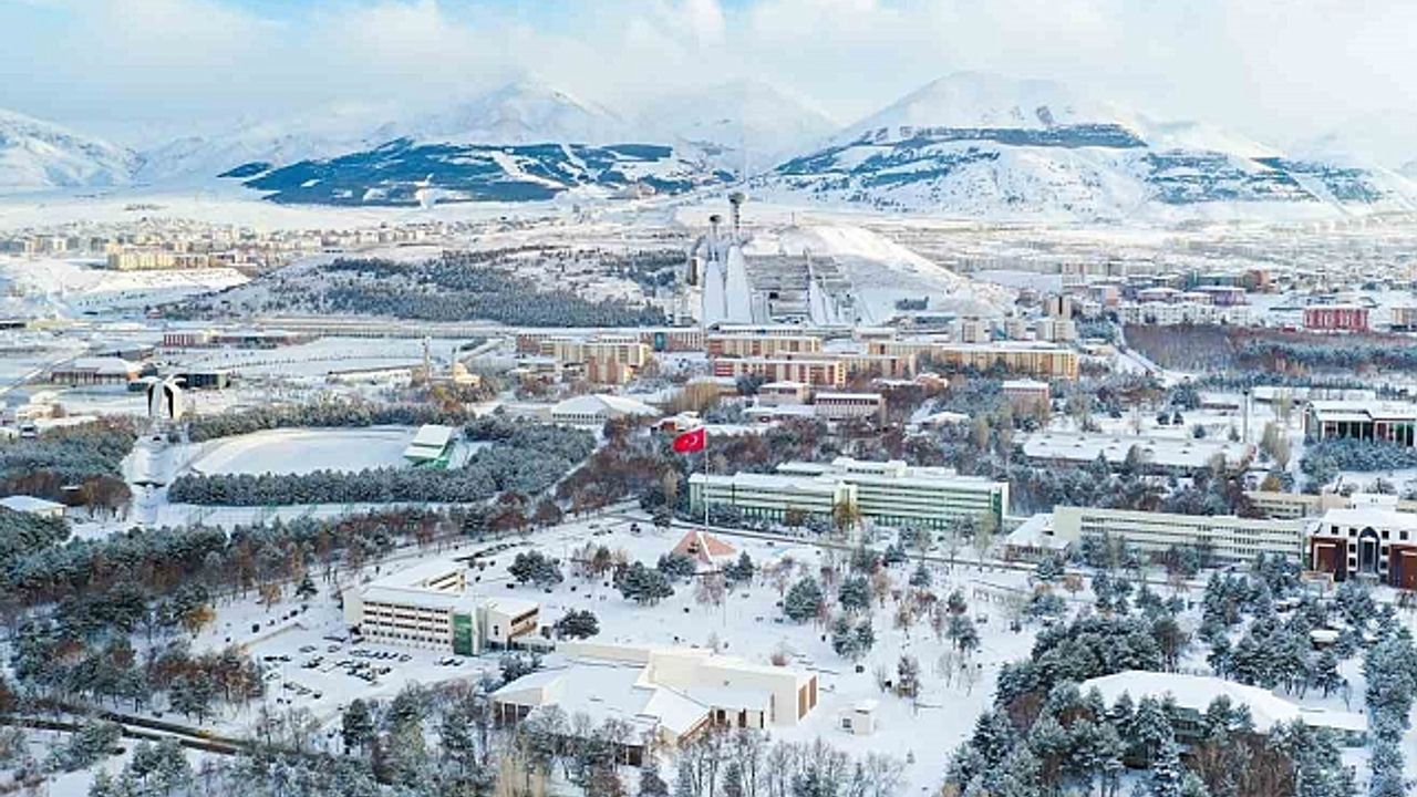 Atatürk Üniversitesi "En iyi üniversiteler" arasında yer almaya devam ediyor