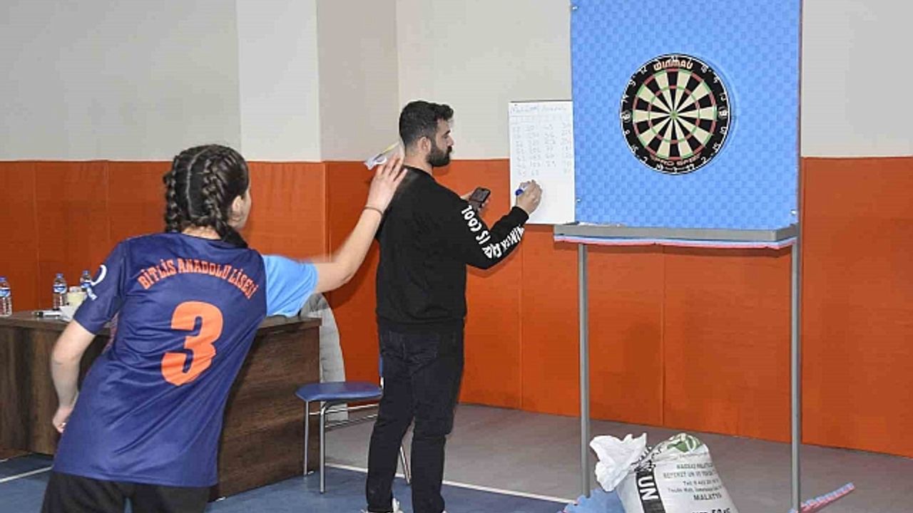 Bitlis''te okul sporları heyecanı yaşanıyor