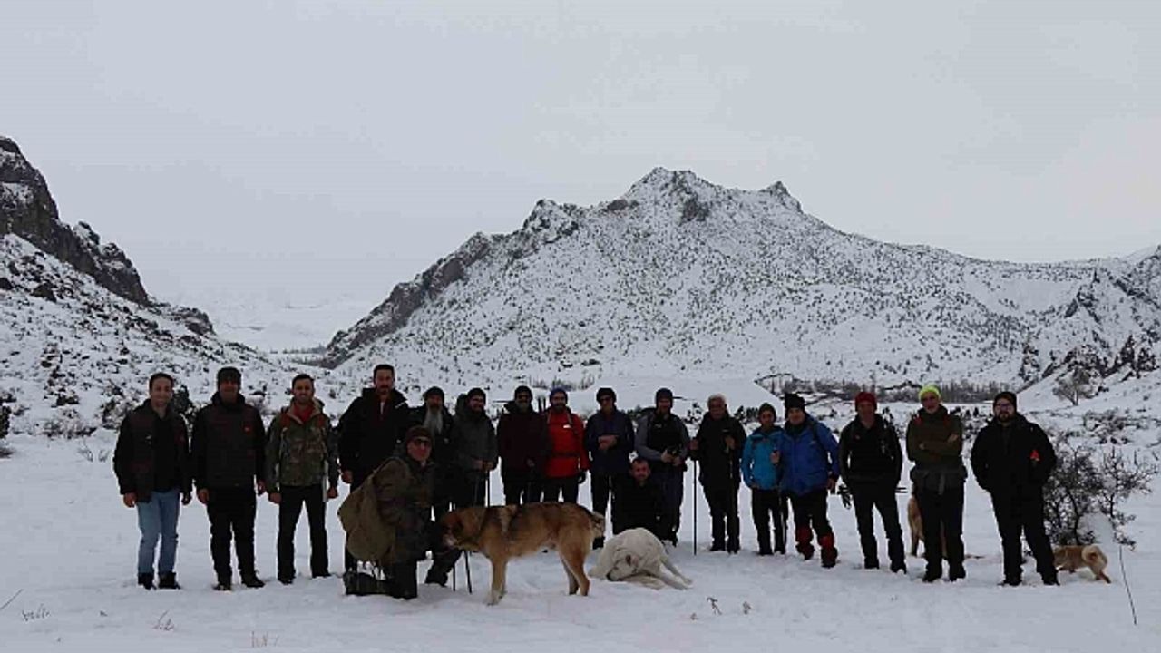 Erzurum''da doğaseverler yaban hayatını unutmadılar