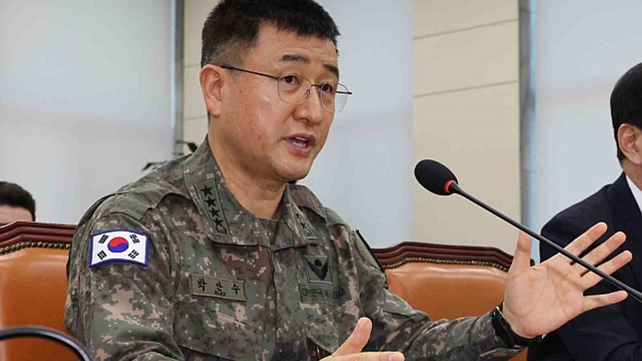 Güney Kore''deki sıkıyönetim krizi orduda depreme neden oldu