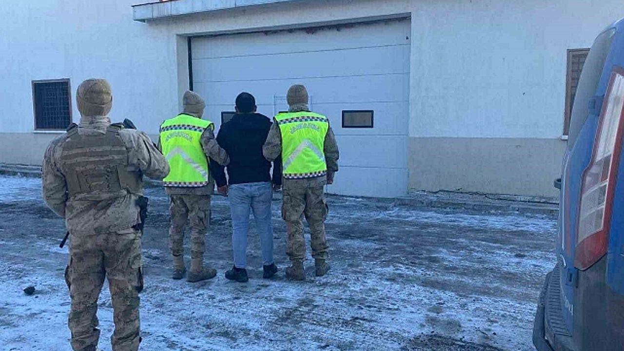 Kars''ta hakkında 3 yıl hapis cezası olan 1 kişi yakalandı