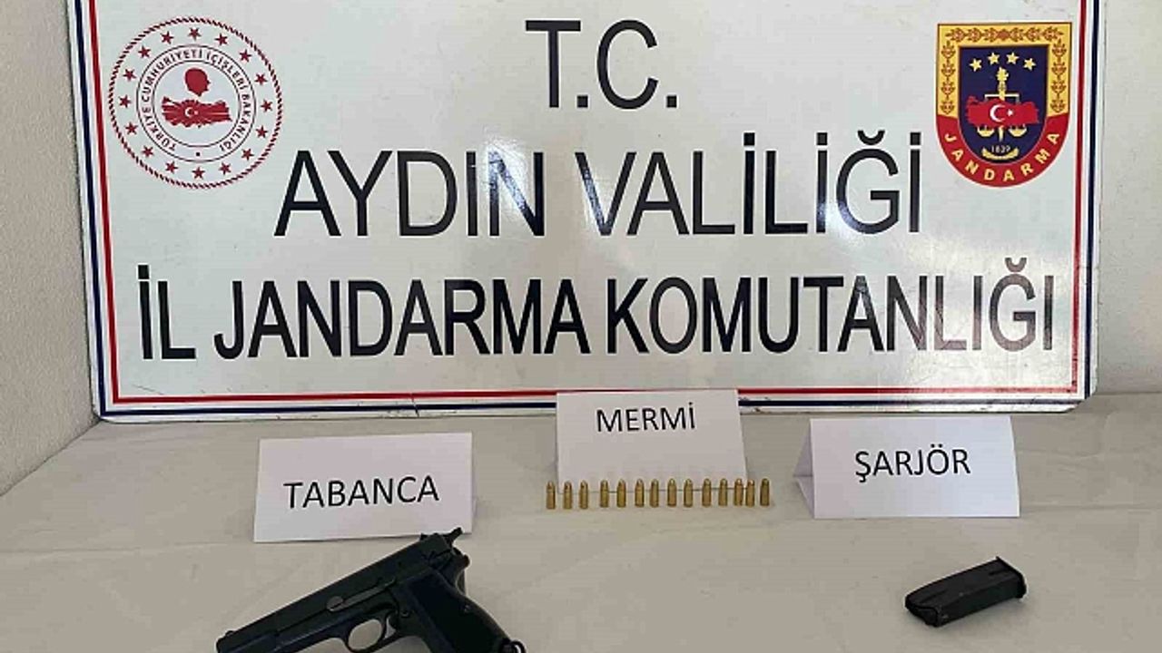 Köşk''te ruhsatsız tabanca ele geçirildi