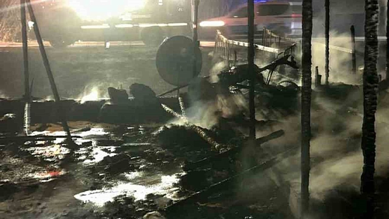 Tarsus''ta çadır yangını