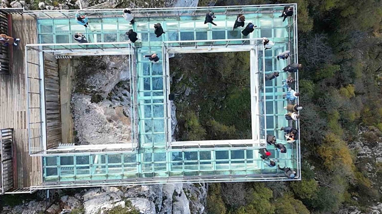 Türkiye''nin dört bir yanından gelen öğrenciler Kastamonu''nun doğal güzellikleri karşısında hayran kaldı