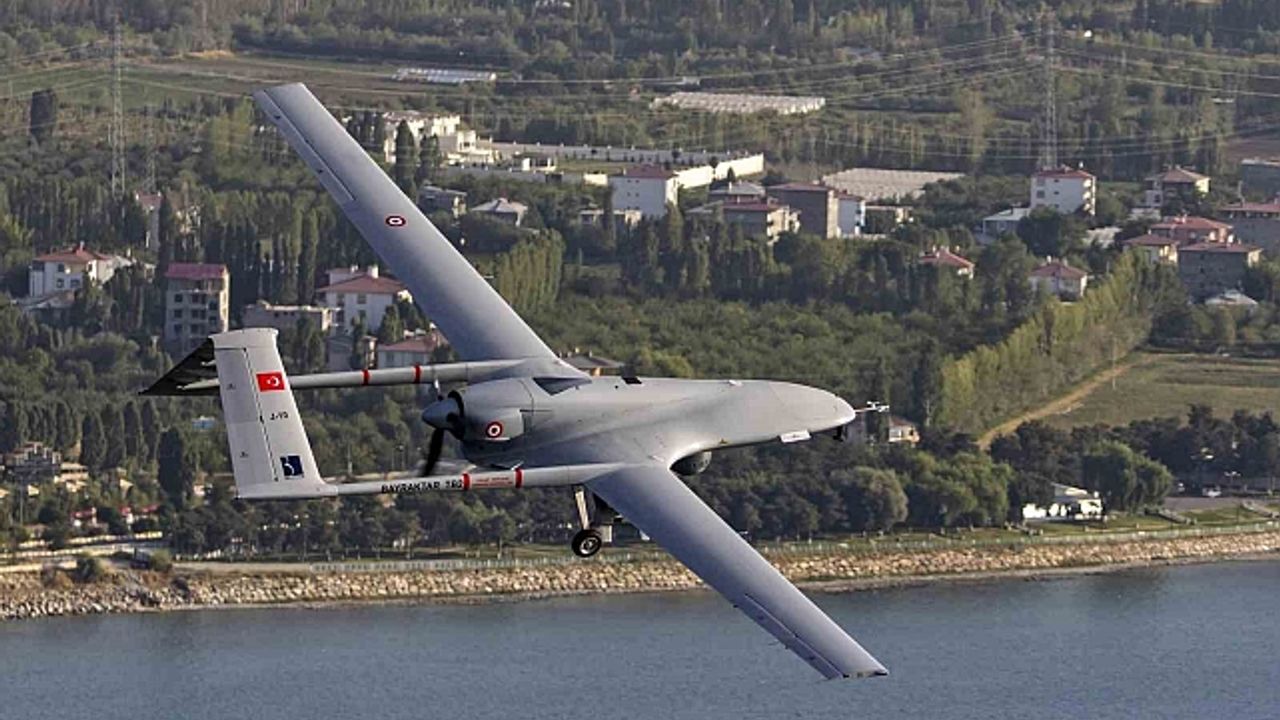 Türkiye''nin ilk milli SİHA''sı Bayraktar TB2 1 milyon uçuş saatini aştı