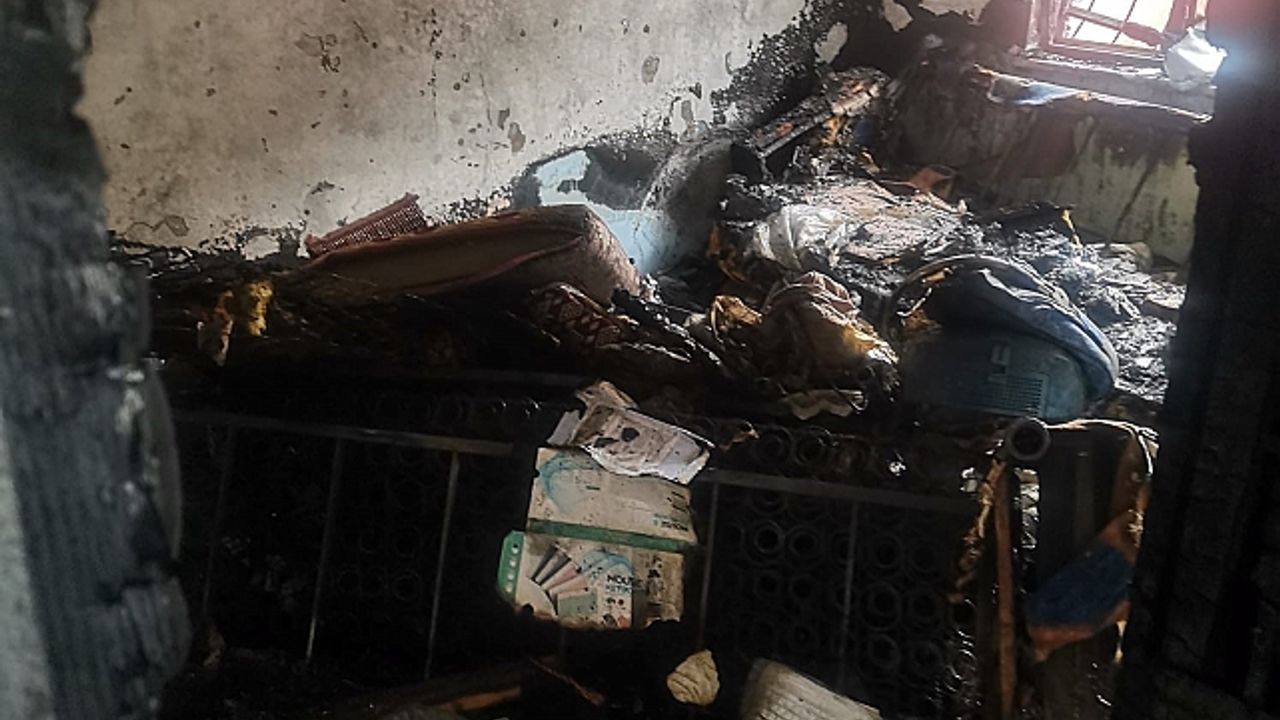 Diyadin''de ev yangını