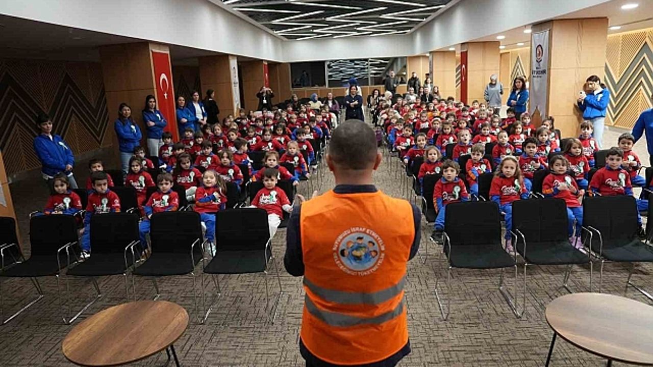 Enerjinin geleceği sürdürülebilir rnerji verimliliği toplantısında konuşuldu