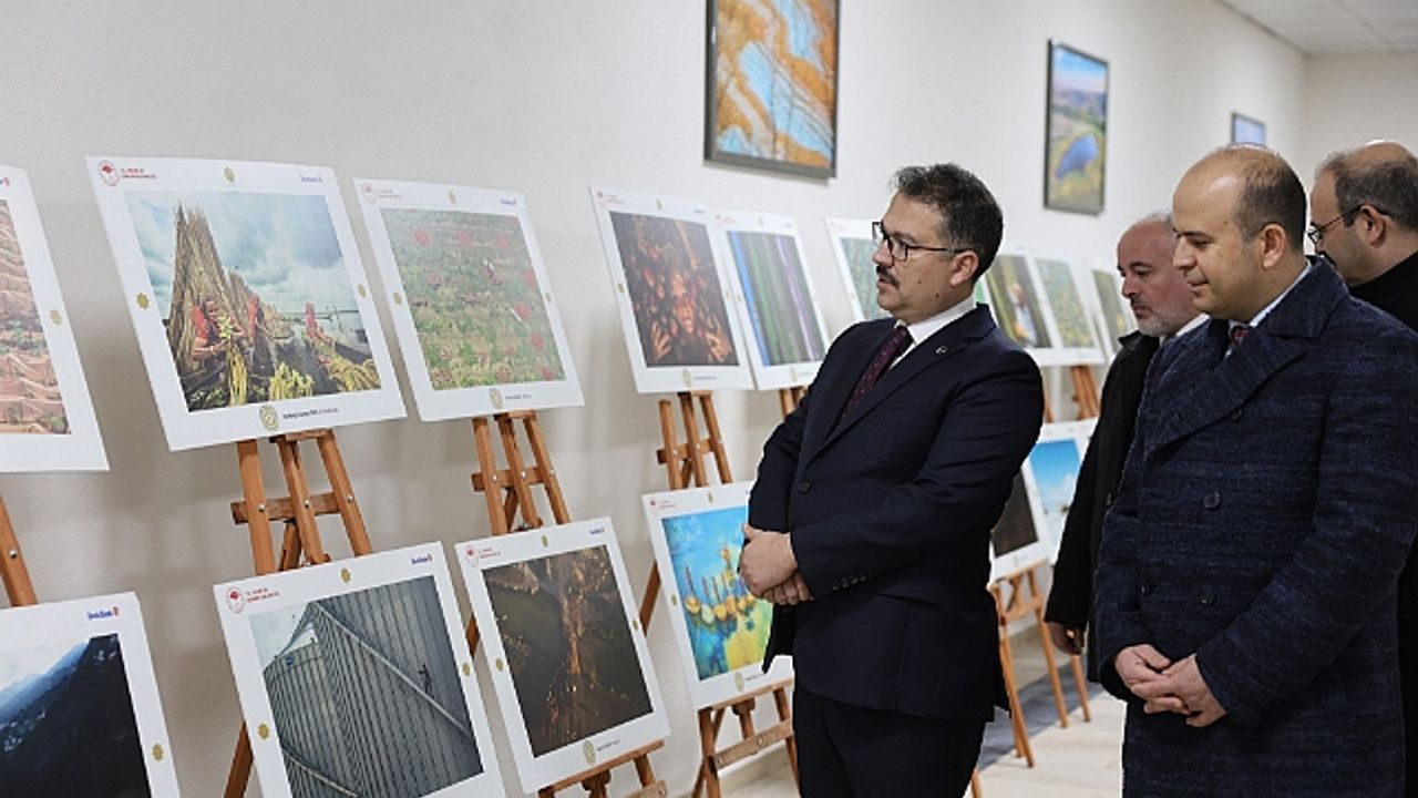 Iğdır"da 14. Uluslararası Tarım, Orman ve İnsan Fotoğraf Sergisi Açıldı