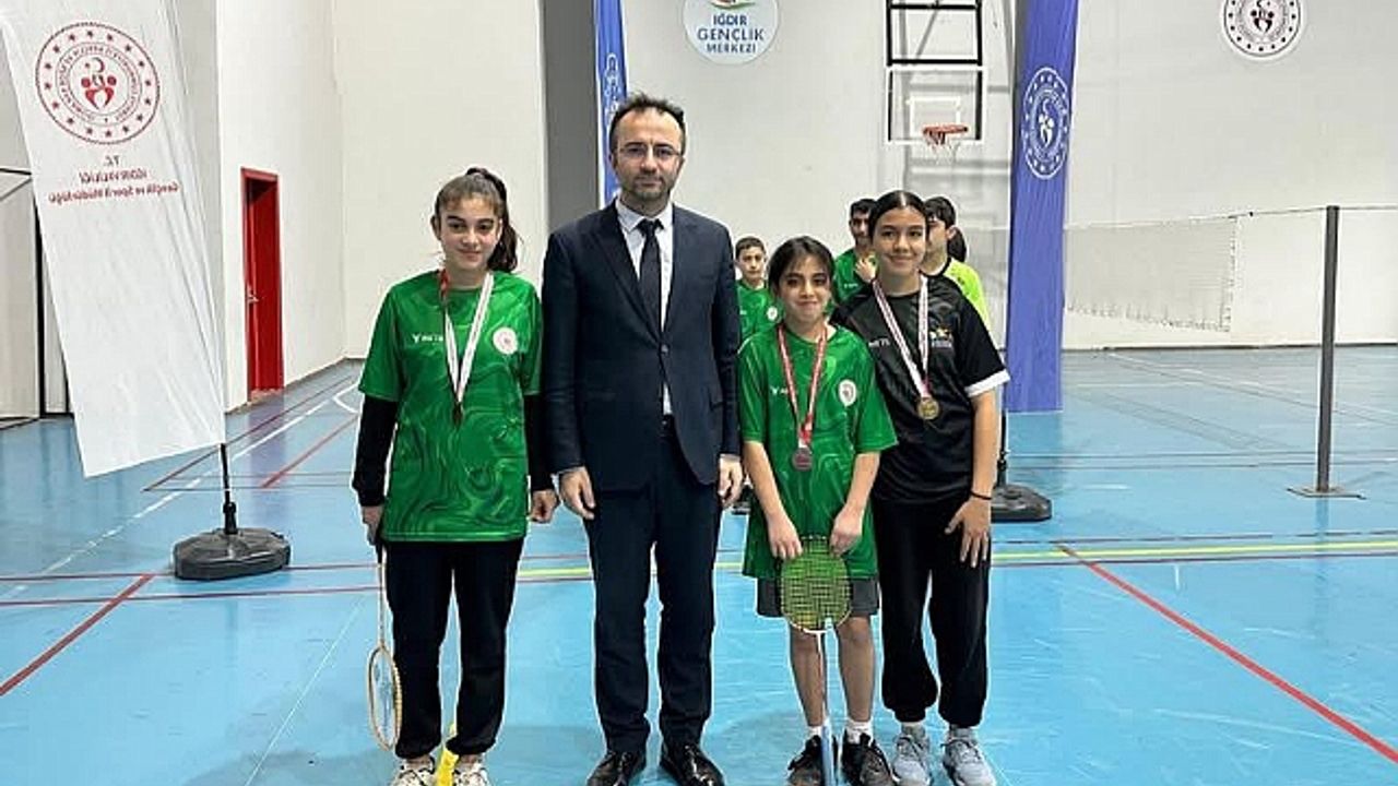 Iğdır Gençlik Merkezi Sporcuları Ödüllerini Aldı