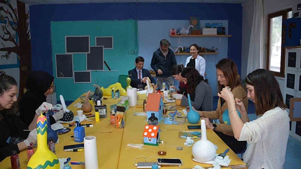 Köyceğiz''de veli buluşmalarında atölye çalışması yapıldı