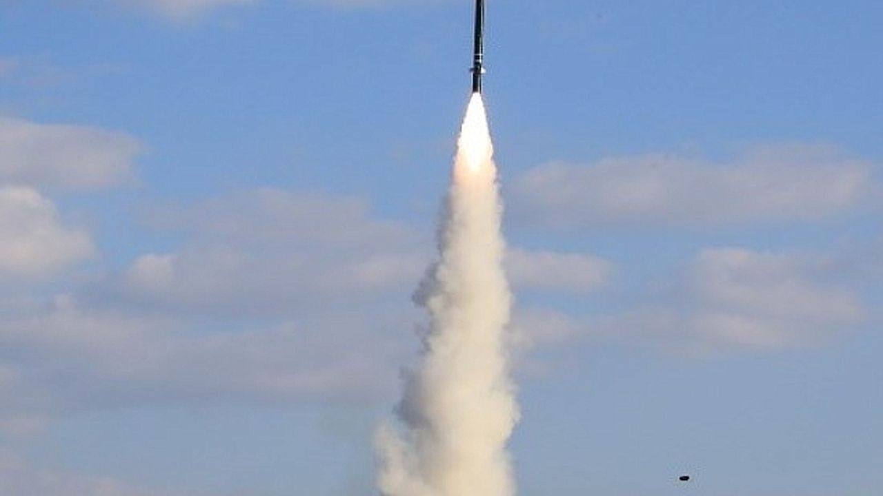 Kuzey Kore, ABD''de Trump''ın göreve başlamasından sonraki ilk füze denemesini gerçekleştirdi