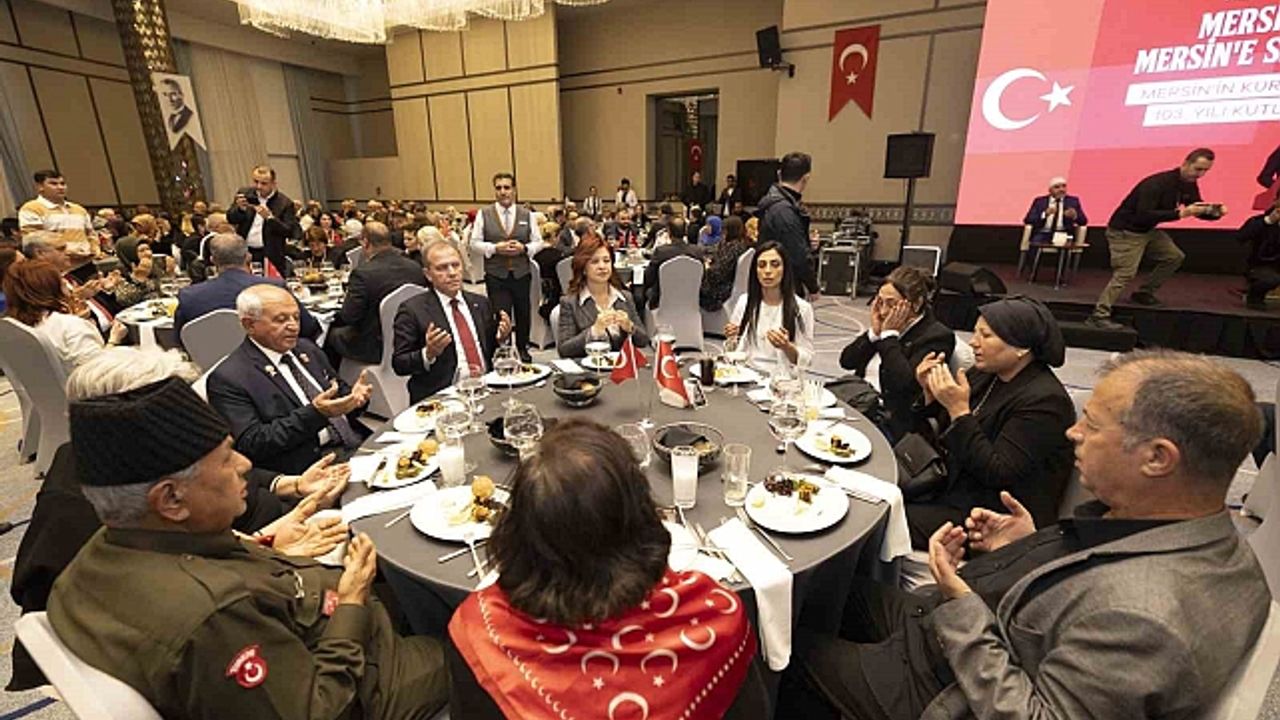 Mersin''de şehit aileleri ve gaziler onuruna yemek verildi