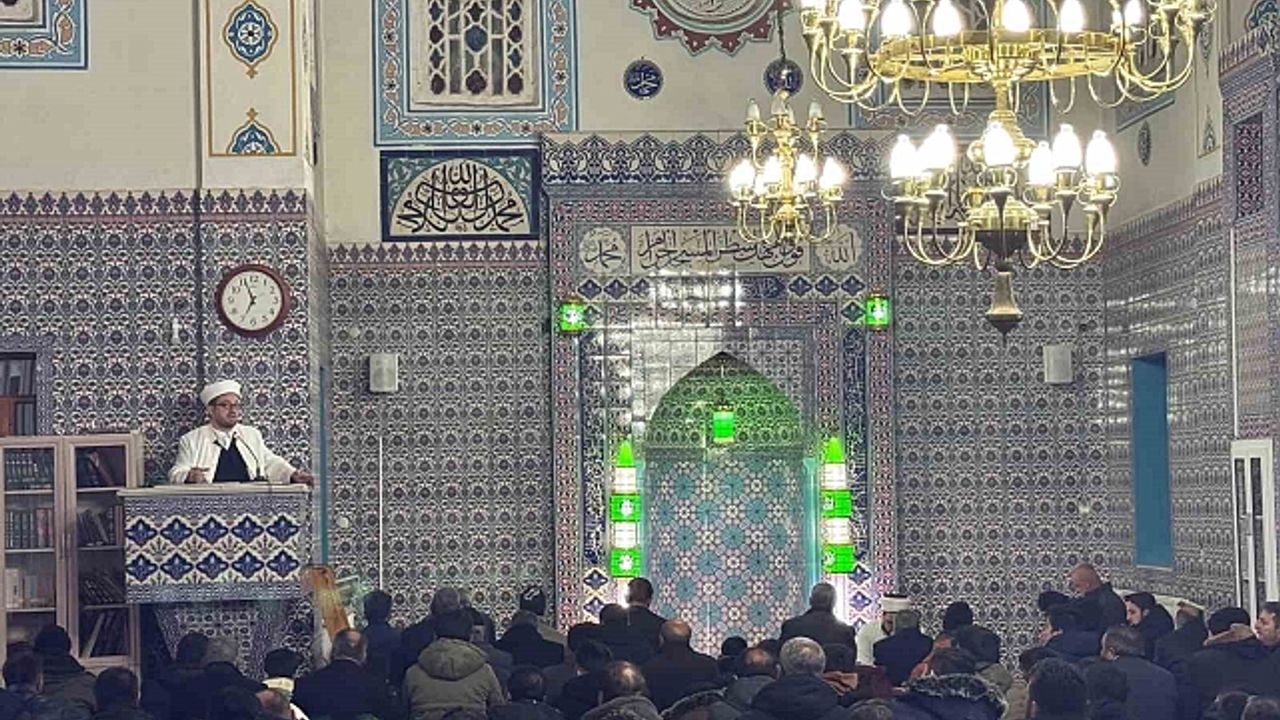 Miraç Kandili Başkale''de dualarla idrak edildi
