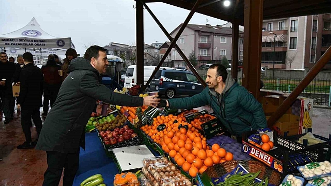 Pazarcı esnafına çorba ikramı