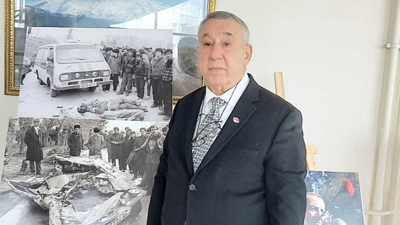 Serdar Ünsal,"20 Yanvar Şehi̇tleri̇ne  Ruslar  Tazmi̇nat Ödenmeli̇"
