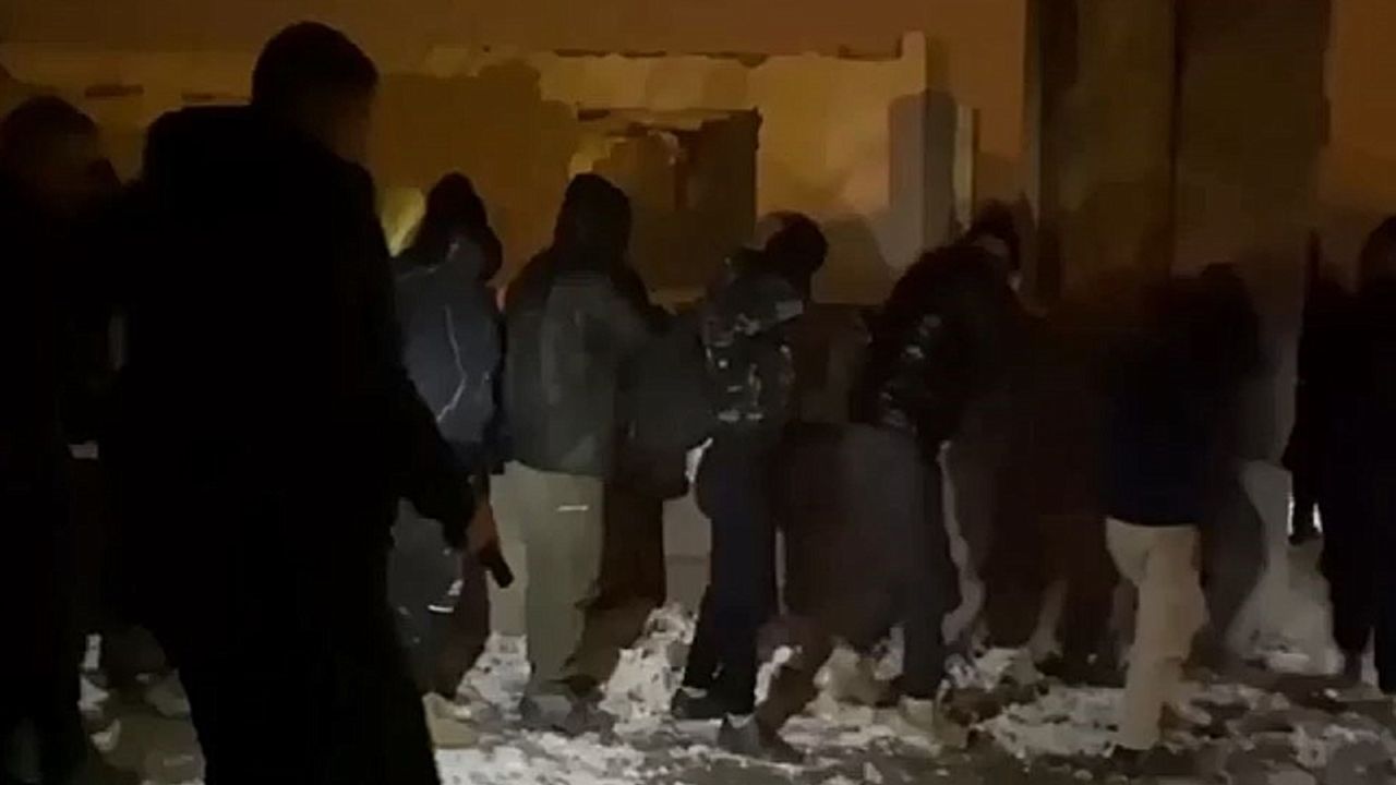 Van''da 6 organizatör yakalandı