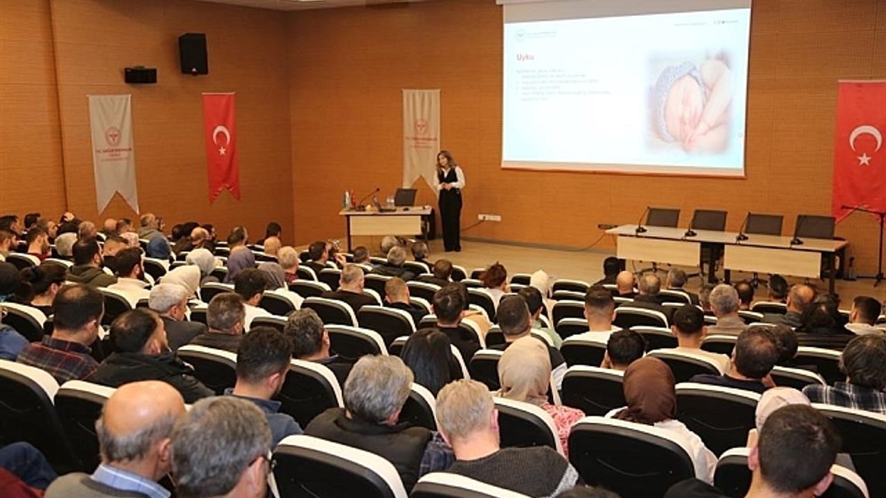 Erzurum''da "Stresle Mücadele ve Sağlık" konferansı