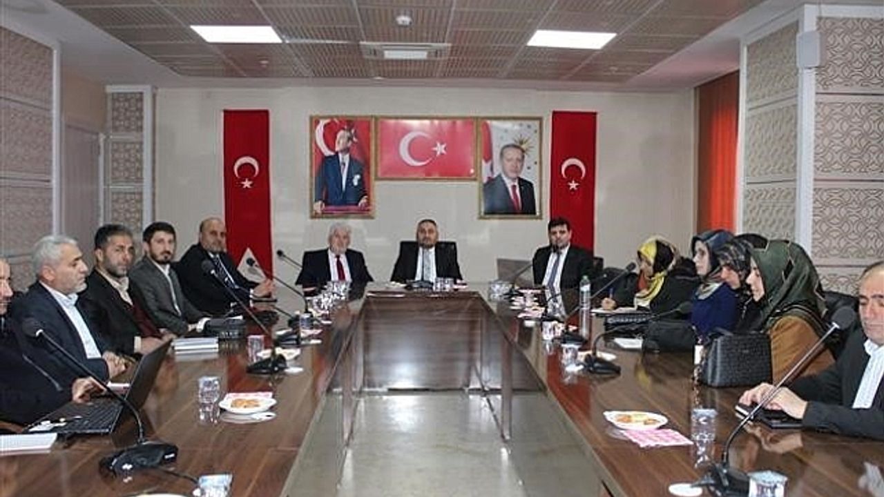 Hakkari''de "Gençlik Hizmetleri İstişare Toplantısı" yapıldı
