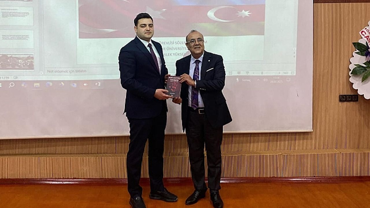 HOCALI ŞEHİTLERİ IĞDIR ÜNİVERSİTESİNDE DÜZENLENEN KONFERANSLA ANILDI