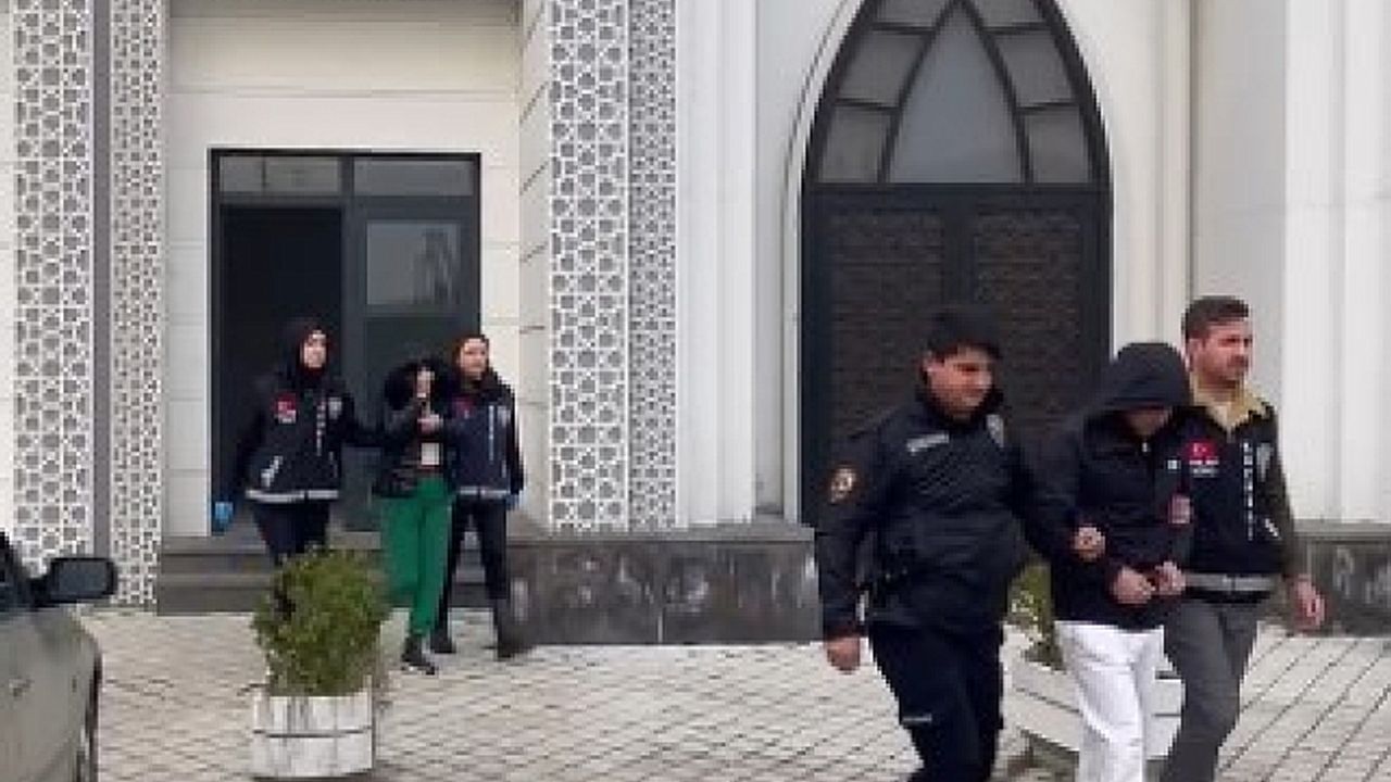 Kocaeli''de fuhuş operasyonu: 4 tutuklama