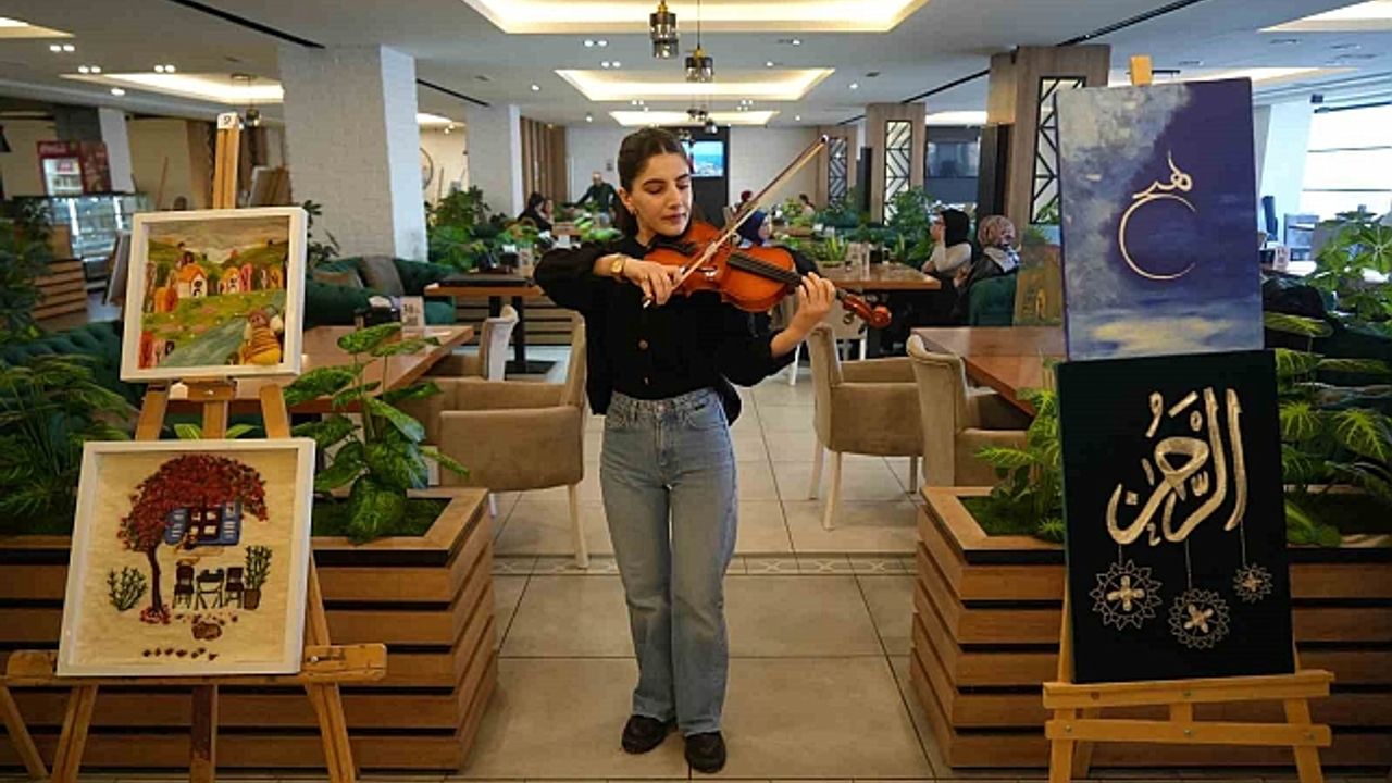 Muş''ta sanat sergisi düzenlendi