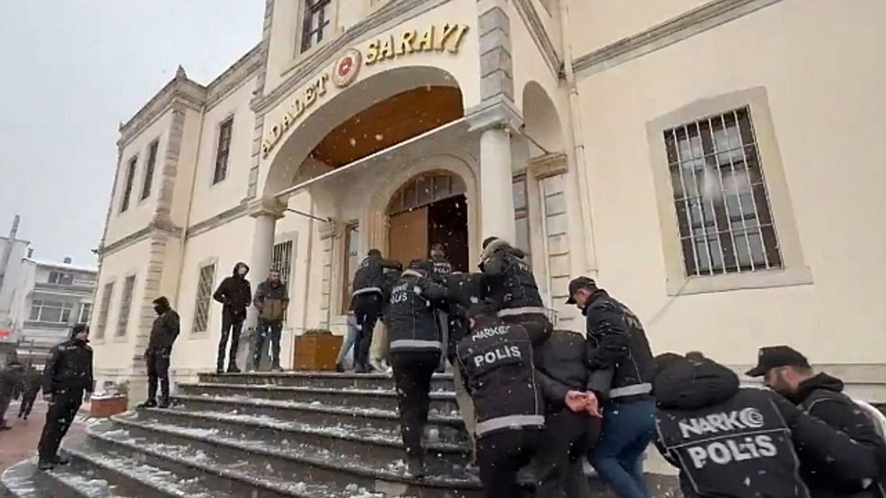 Sinop merkezli 3 ilde uyuşturucuya yönelik "Hücre-14" operasyonu: 11 şüpheli tutuklandı