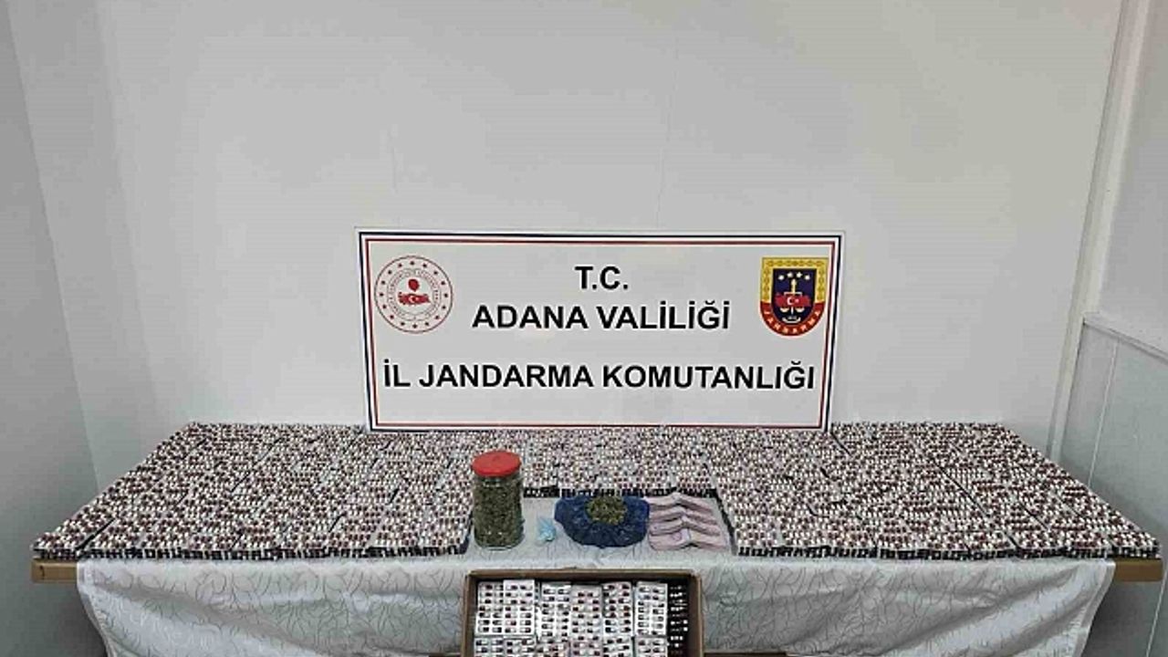Adana''da uyuşturucu tacirlerine operasyon: 9 tutuklama