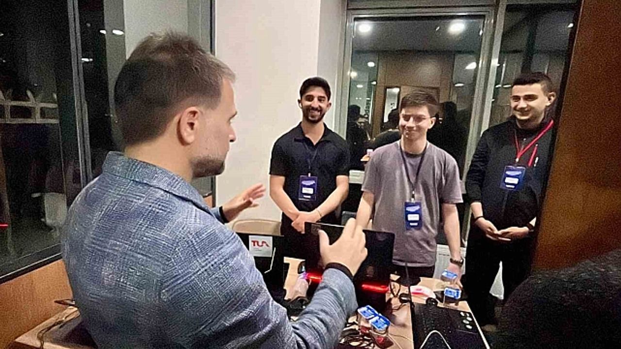 Başkan Uçar; "Yenilikçi ve yararlı projelere desteğimiz sürecek"