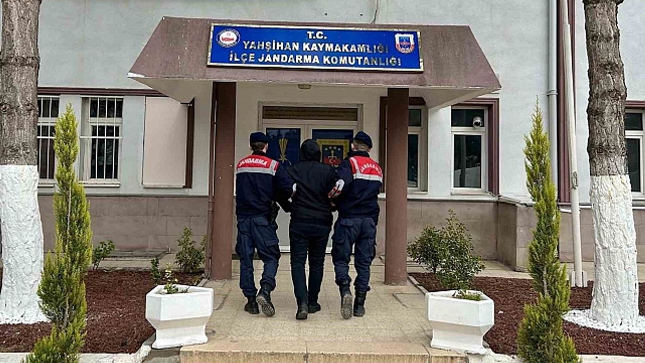 Kırıkkale''de aranan iki hükümlü yakalandı