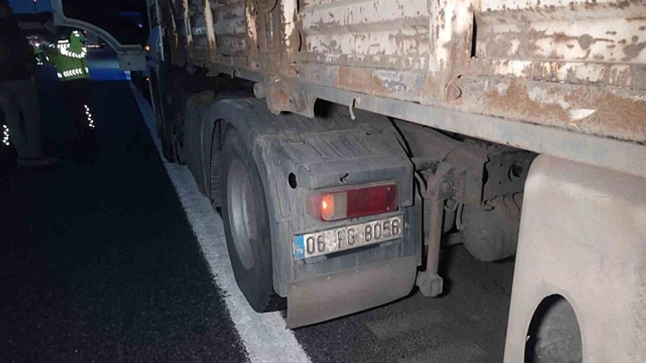 Kuzey Marmara Otoyolu''nda zincirleme trafik kazası: 2 yaralı