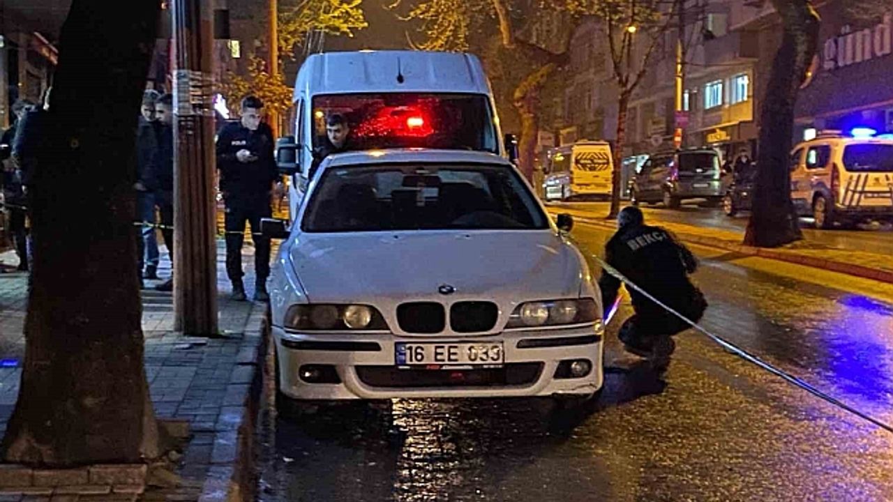 Otomobile ateş eden şahıs mezarlıkta yakalandı