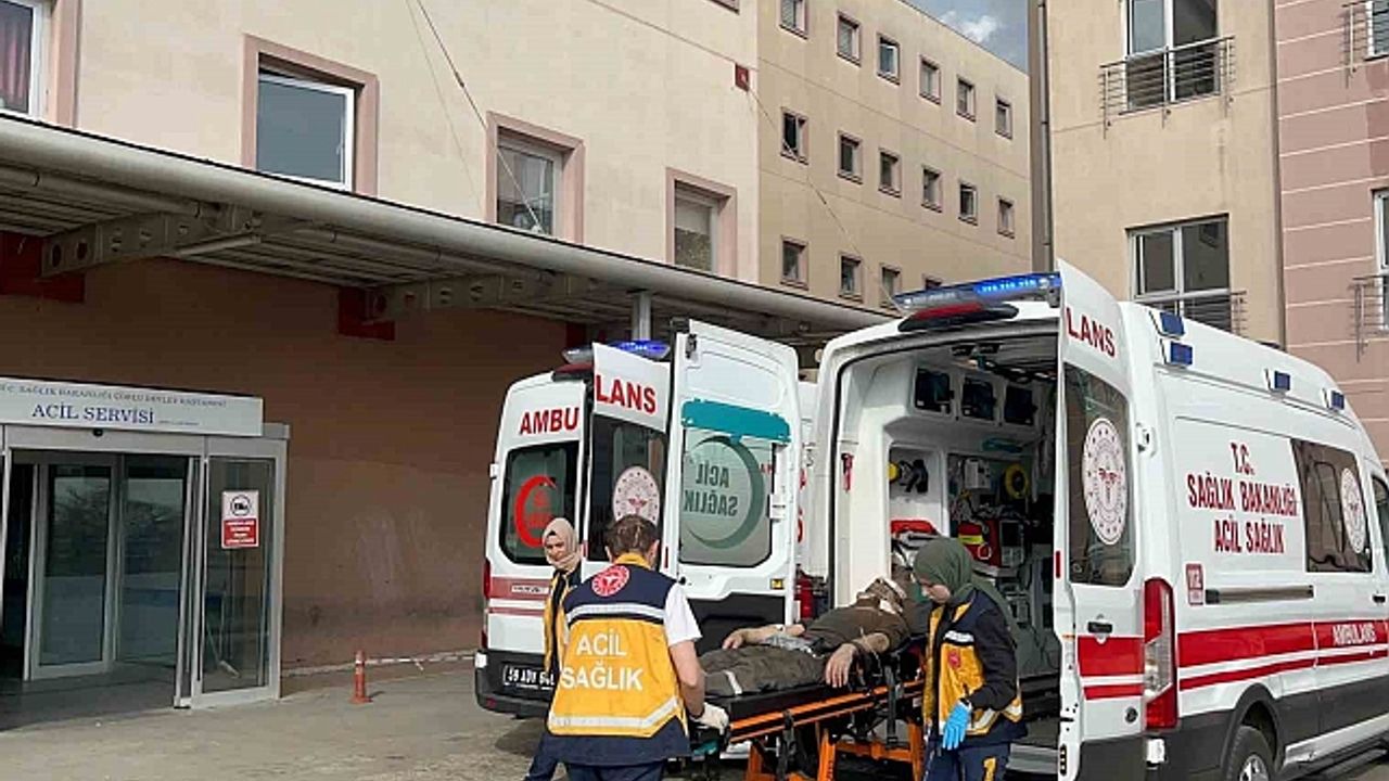 Tekirdağ''da iş kazası: Fırlayan körük tası başından yaraladı