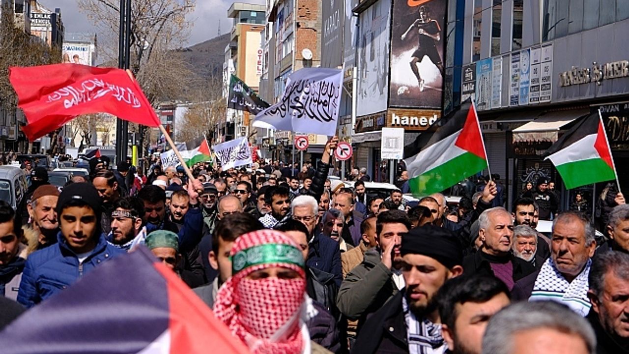 Van''da Gazze''ye destek eylemi