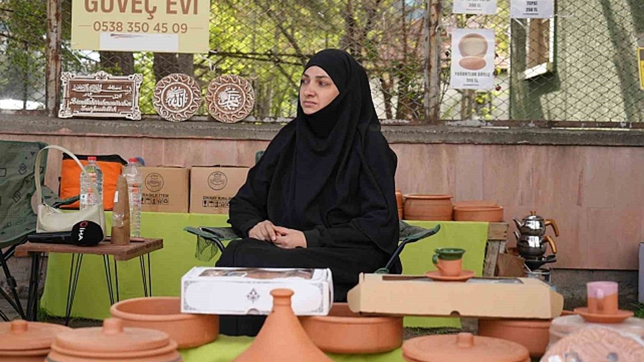 3. evre kanser hastası genç kadın: "Kanser oldum, eşimden şiddet gördüm ama mücadeleyi hiçbir şekilde bırakmadım"