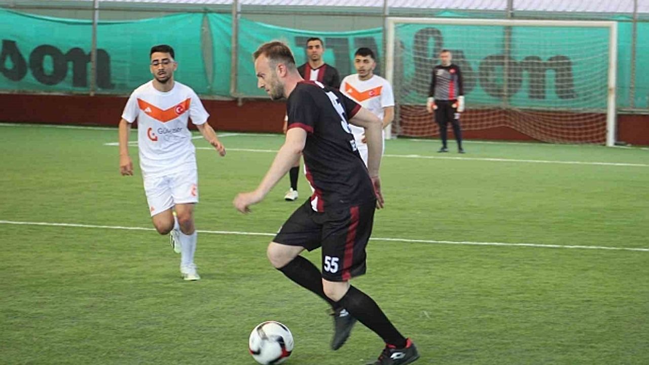 AOSB Futbol Turnuvası başladı