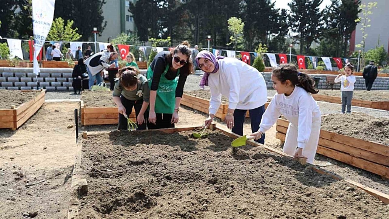 Ataşehir''de "Kent Bostanları" projesinin ikincisi hayata geçti