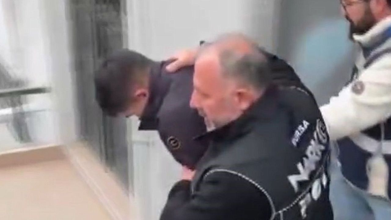 Bursa''da uyuşturucuya darbe: 41 şüpheli yakalandı, 5 kilonun üzerinde uyuşturucu ele geçirildi