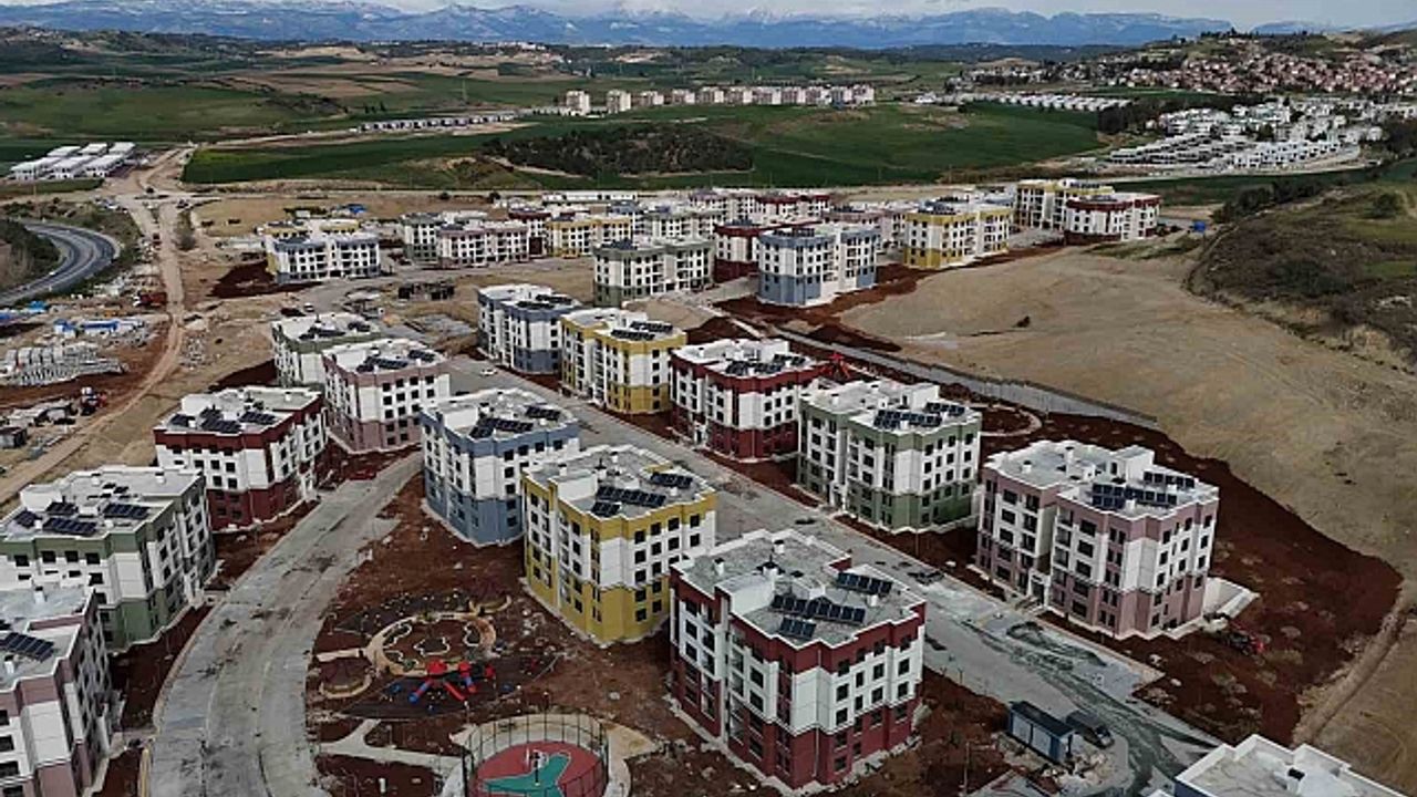 Depremzedeler için yapılan TOKİ konutlarında sona gelindi